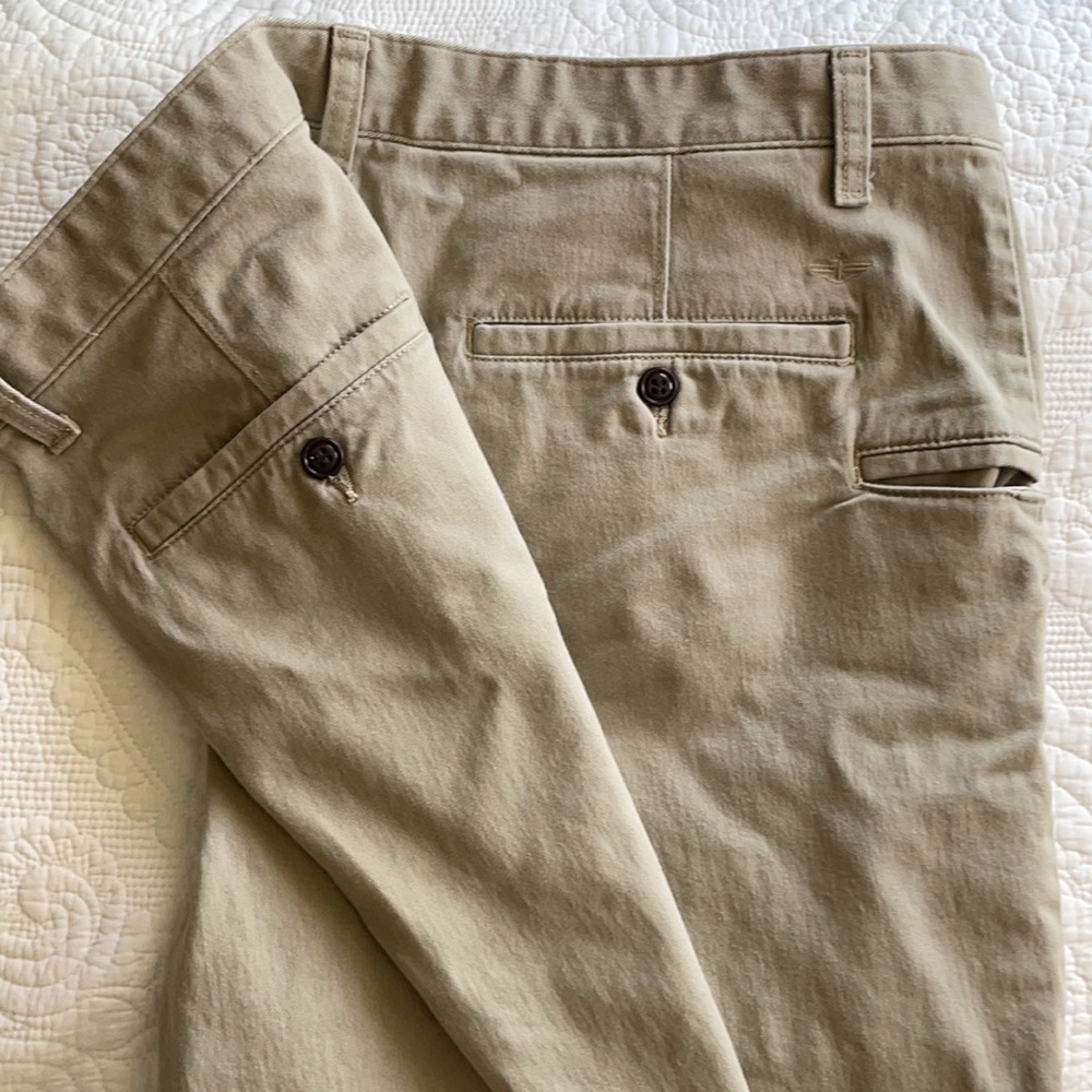 *3 PAIR* Men’s Shorts Size 38 DOCKERS/GAPKhaki